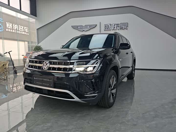 Фото 1 - Volkswagen Teramont Pro