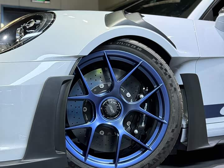 Фото 2 - Porsche 911