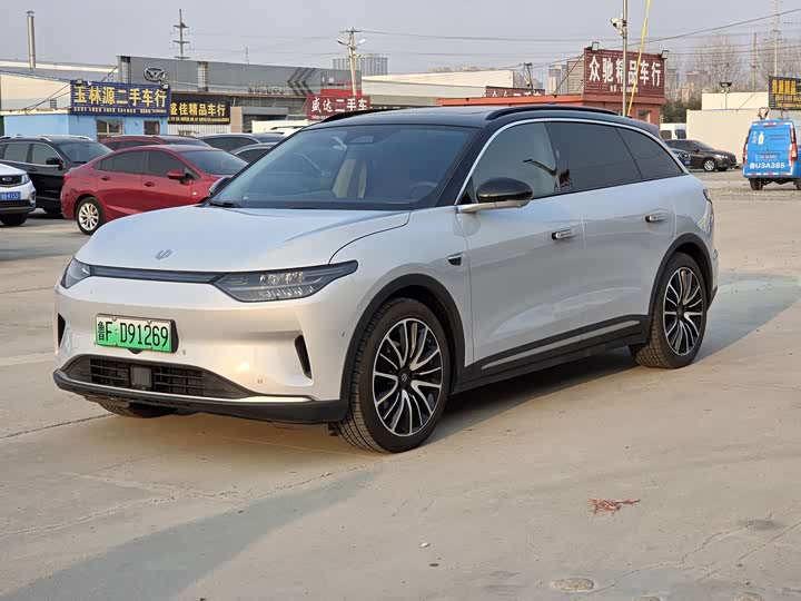 Фото 1 - Leapmotor C11