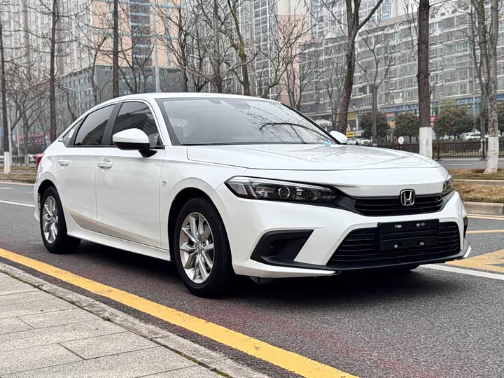 Фото 3 - Honda Civic