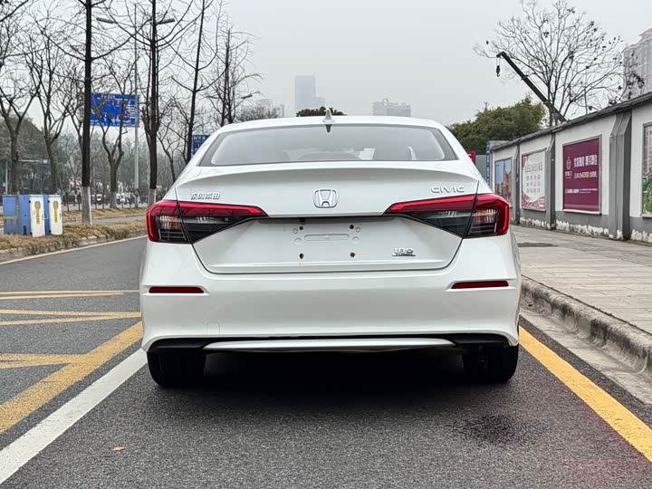 Фото 5 - Honda Civic