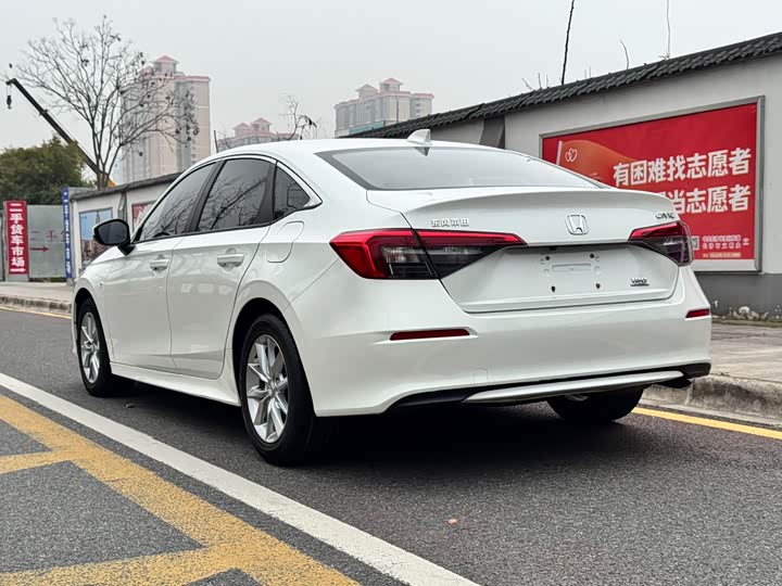 Фото 6 - Honda Civic