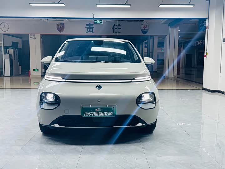 Фото 2 - Baojun Yunduo