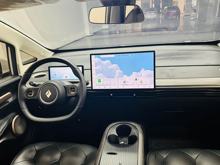 Фото 7 - Baojun Yunduo