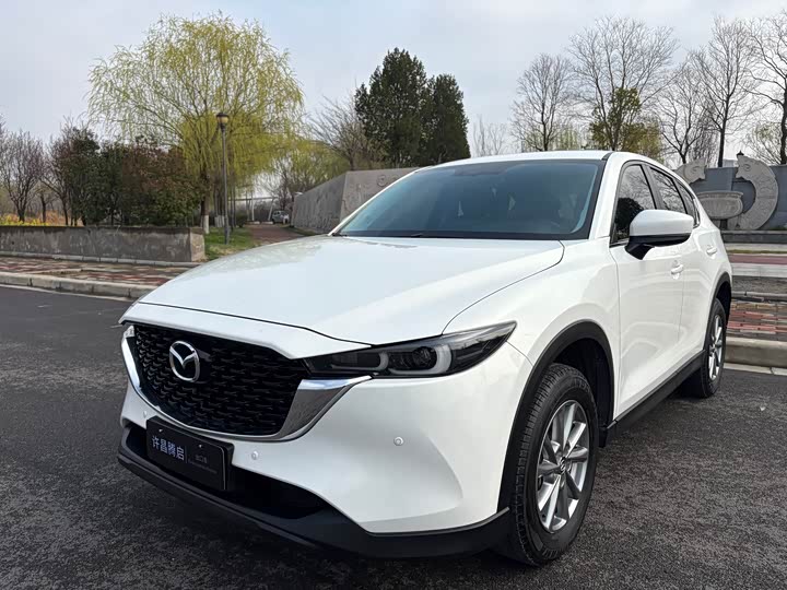 Photo 1 - Mazda CX-5