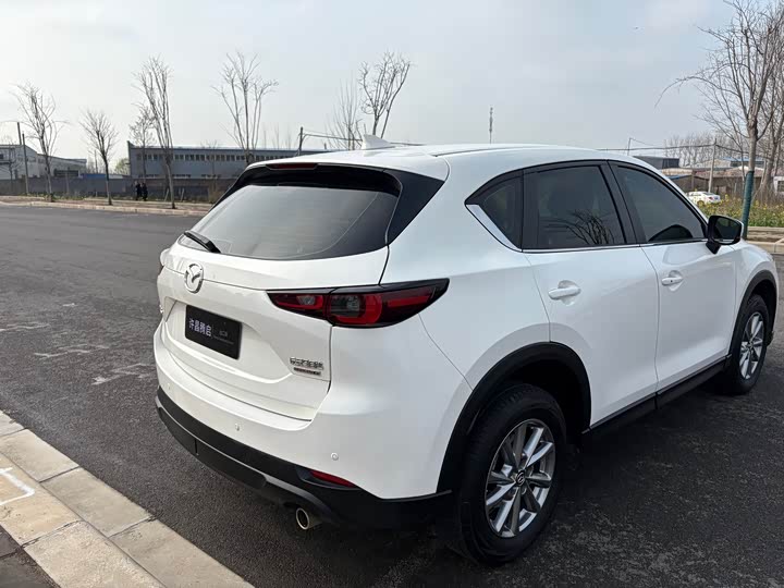 Photo 5 - Mazda CX-5