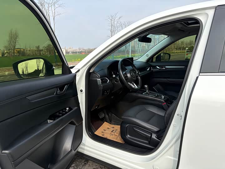 Photo 9 - Mazda CX-5