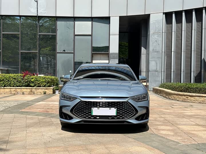 Фото 2 - BYD Han