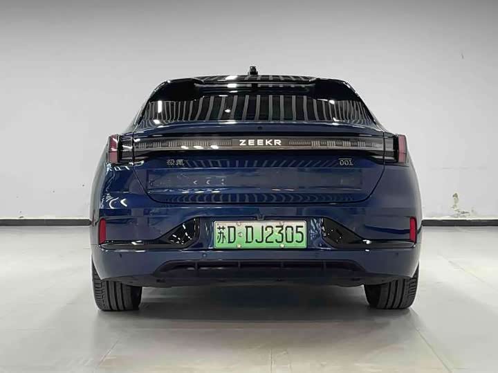Фото 5 - Zeekr 001
