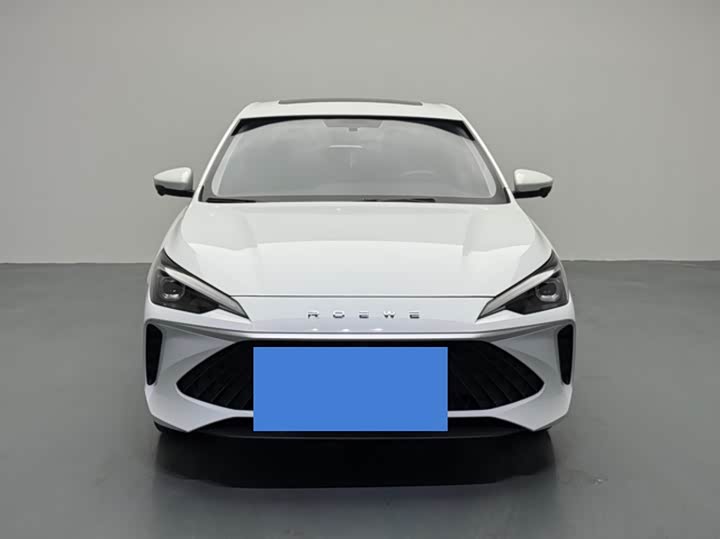 Фото 2 - Roewe i5