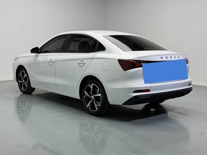 Фото 4 - Roewe i5