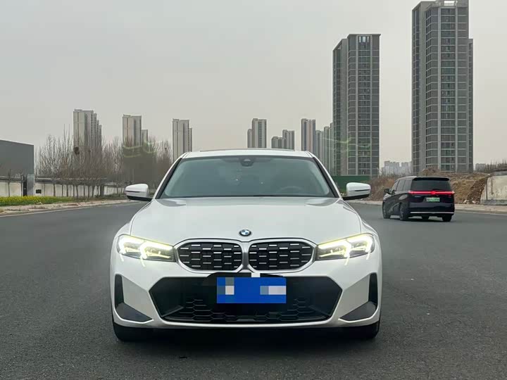 Фото 2 - BMW 3 Series