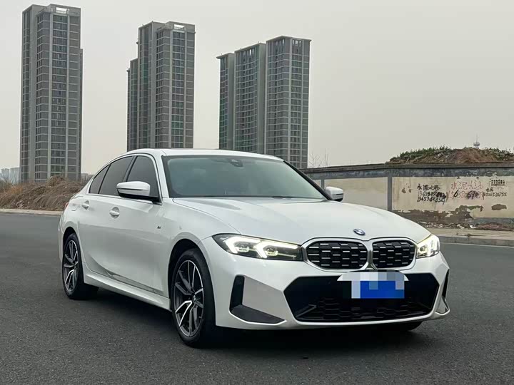 Фото 3 - BMW 3 Series