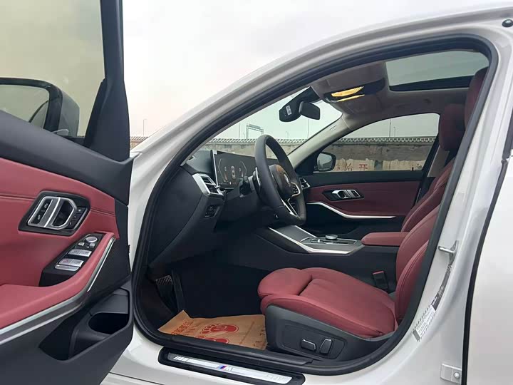 Фото 4 - BMW 3 Series