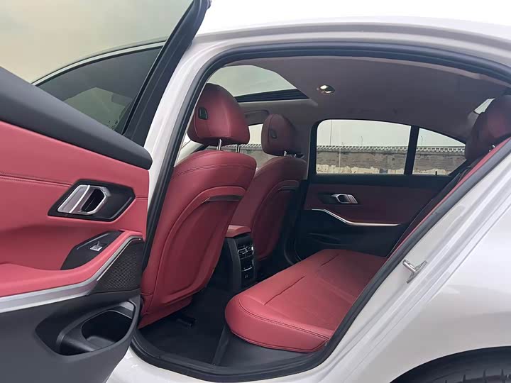 Фото 6 - BMW 3 Series