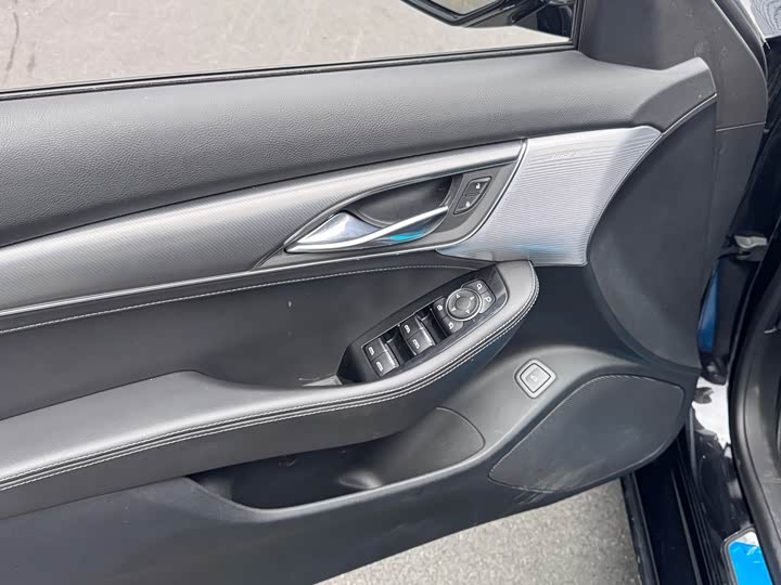 Photo 7 - Cadillac CT5