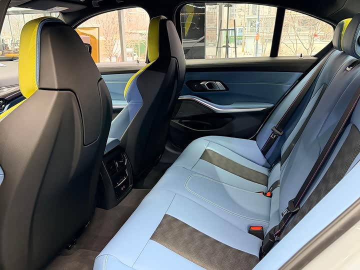 BMW M3 2024 2024款 M3四门轿车 M xDrive 雷霆版