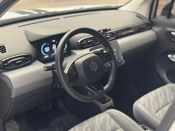 Photo 5 - Leapmotor T03