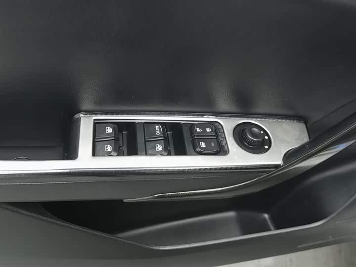 Фото 9 - Baojun 310