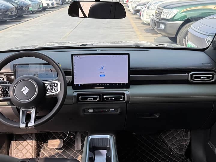 Фото 9 - Baojun Yep Plus