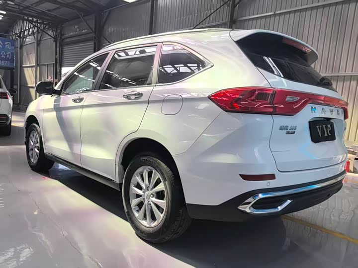 Фото 6 - Haval M6