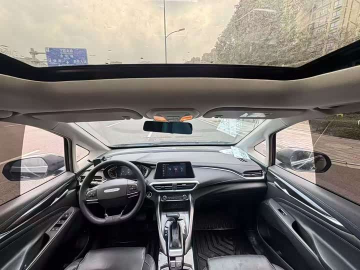 Фото 8 - Maxus G50