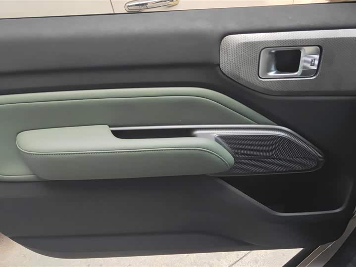 Фото 7 - Baojun Yep