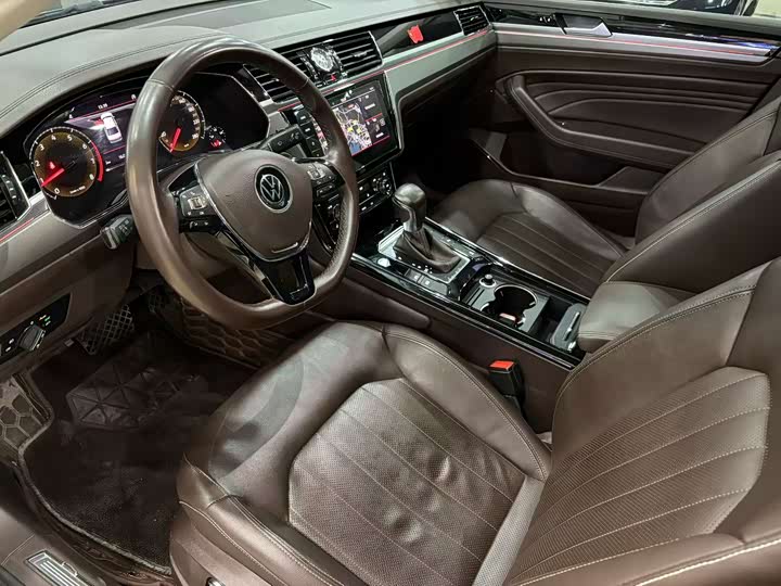 Photo 6 - Volkswagen Phideon