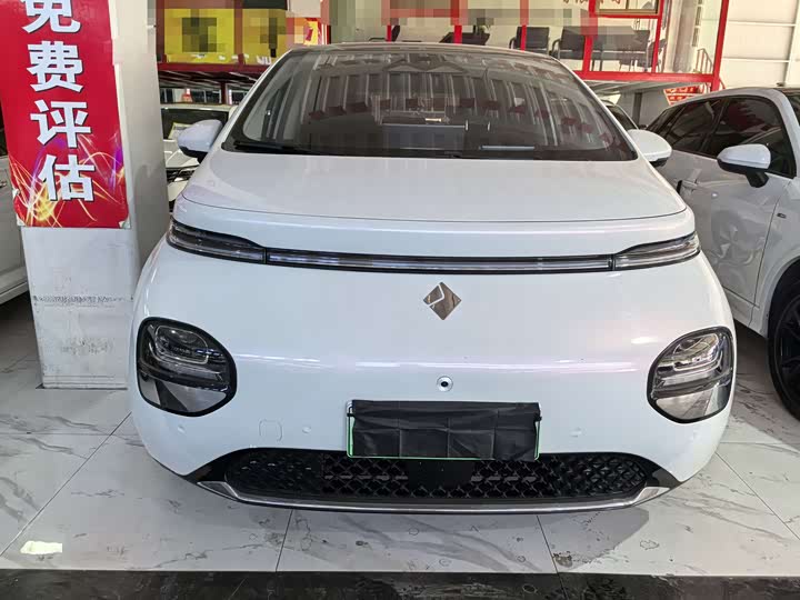 Фото 2 - Baojun Yunduo