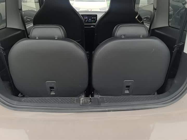 Photo 4 - Baojun KiWi EV