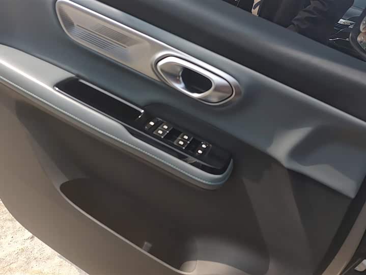 Фото 7 - GAC Aion Y