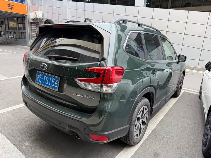 Фото 3 - Subaru Forester