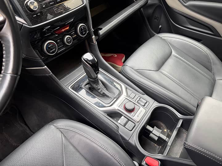 Фото 6 - Subaru Forester