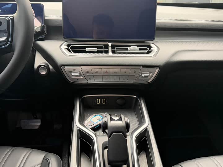 Фото 7 - Haval H5