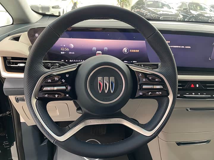 Фото 9 - Buick GL8 Century