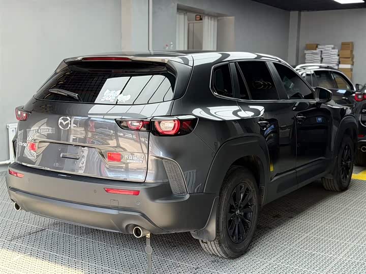 Фото 3 - Mazda CX-50