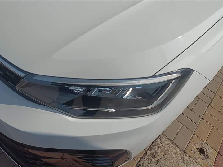 Фото 5 - Volkswagen Lavida