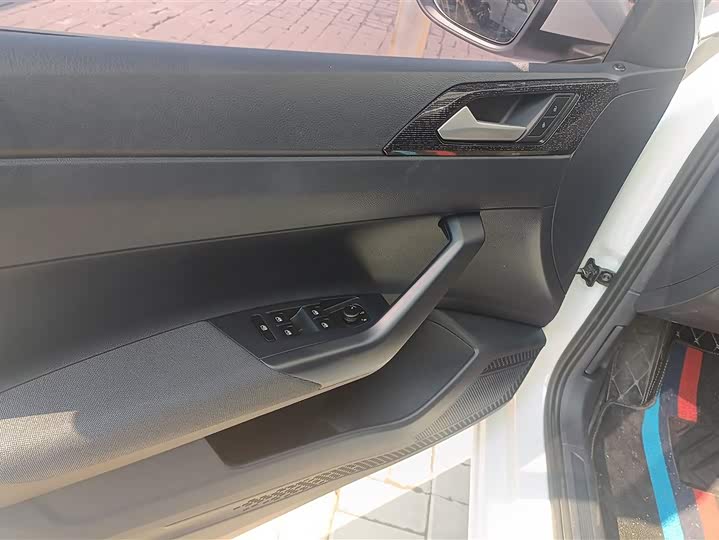 Фото 7 - Volkswagen Lavida