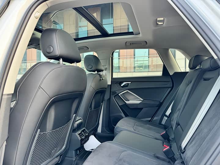 Фото 9 - Audi Q3