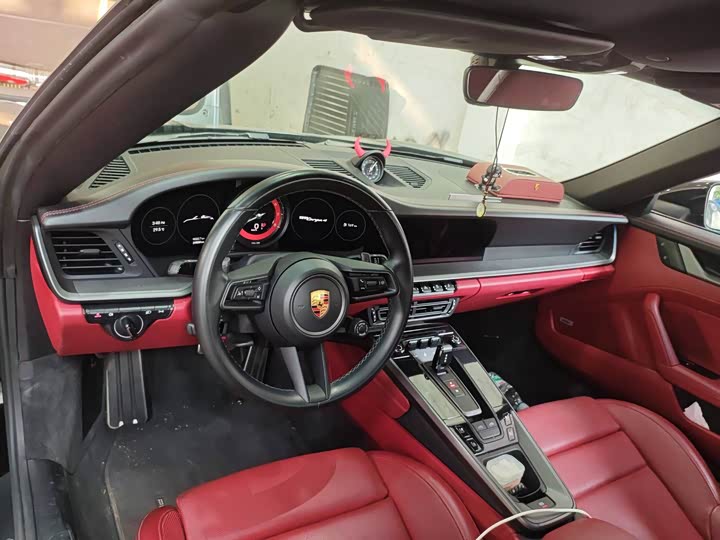 Фото 5 - Porsche 911