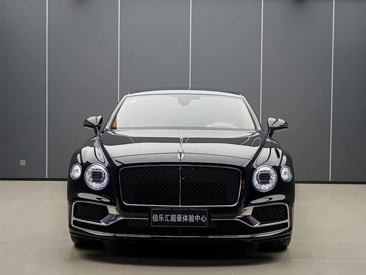 Фото 3 - Bentley Flying Spur Hybrid