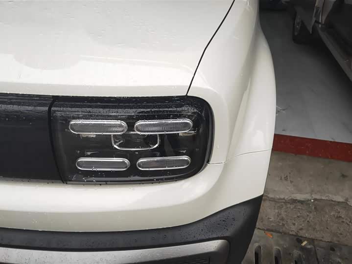 Фото 5 - Baojun Yep Plus