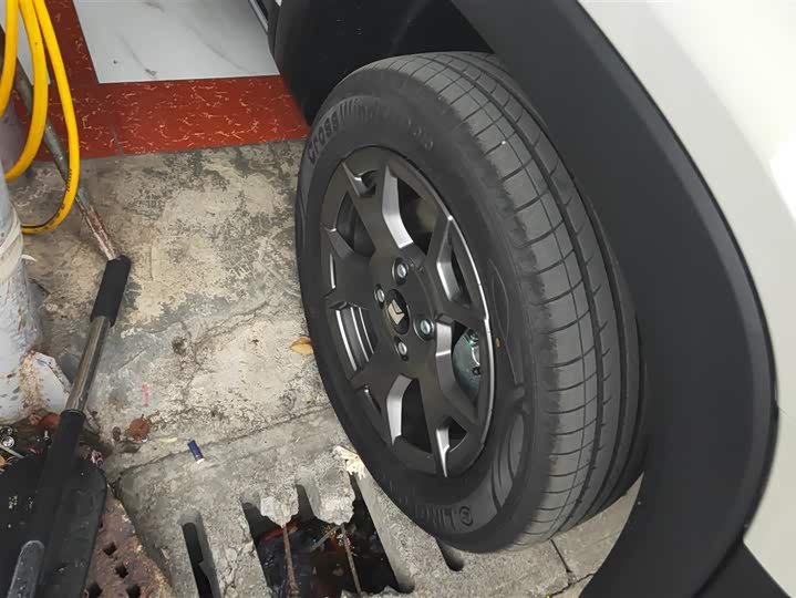 Фото 6 - Baojun Yep Plus