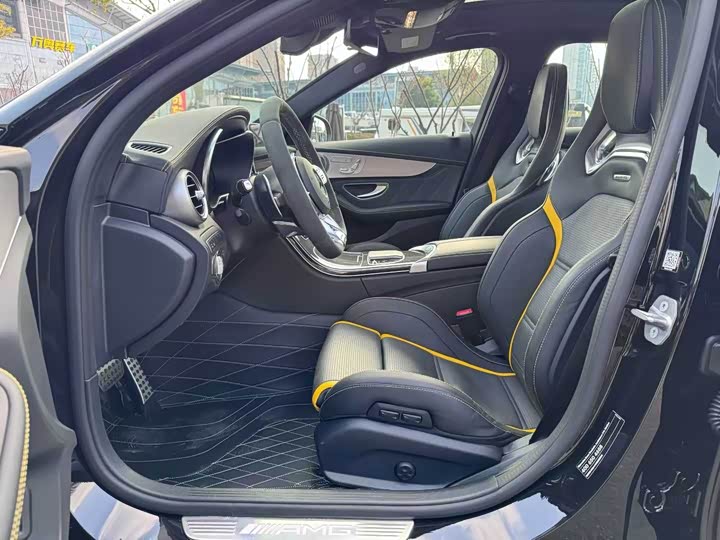 Фото 3 - Mercedes-Benz C-Class AMG