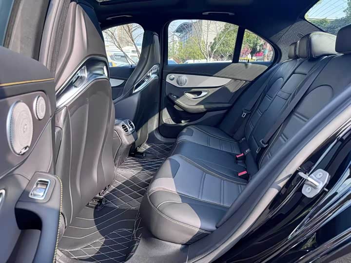 Фото 4 - Mercedes-Benz C-Class AMG