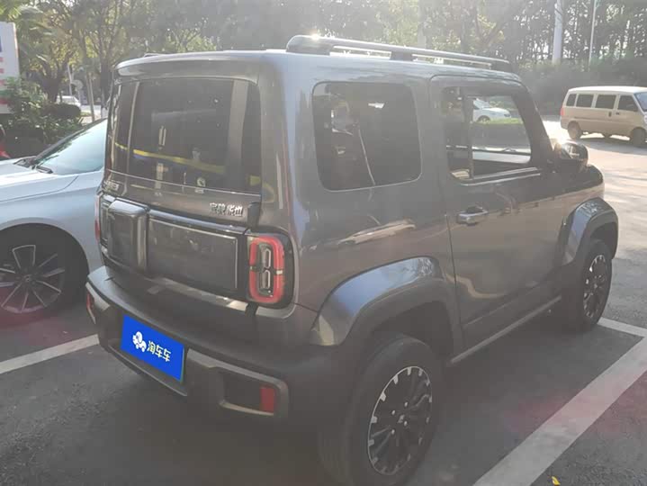 Photo 3 - Baojun Yep