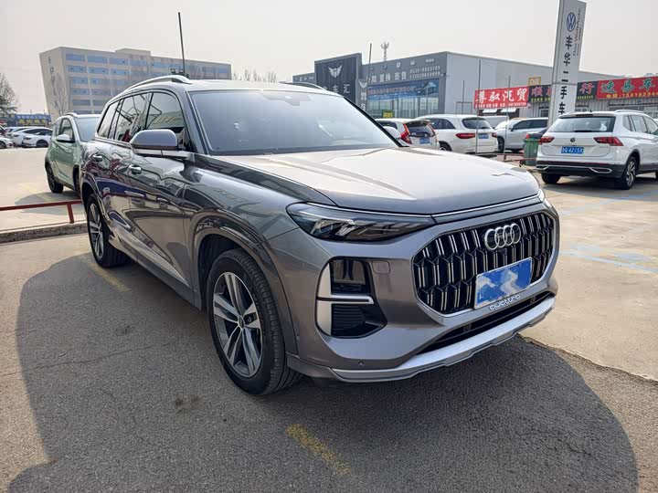 Фото 3 - Audi Q6