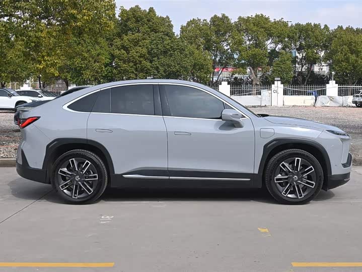 Фото 7 - Nio EC6