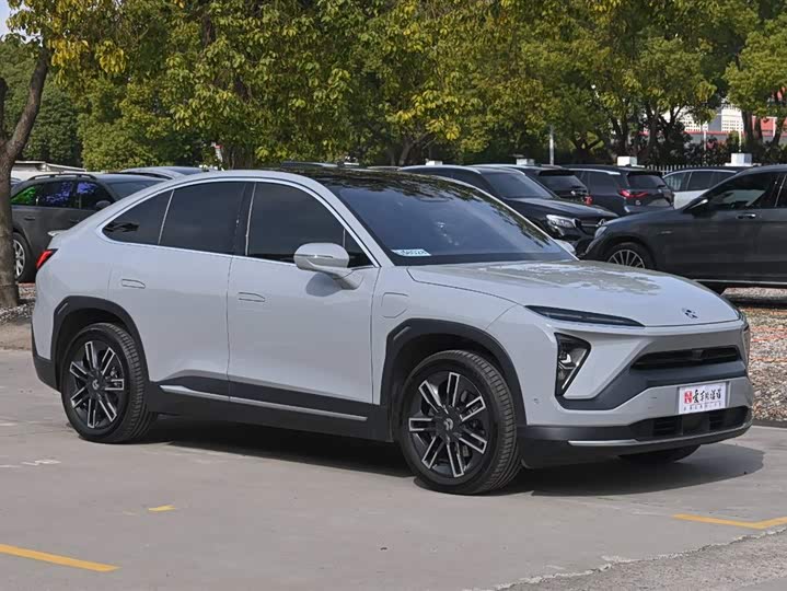 Фото 8 - Nio EC6