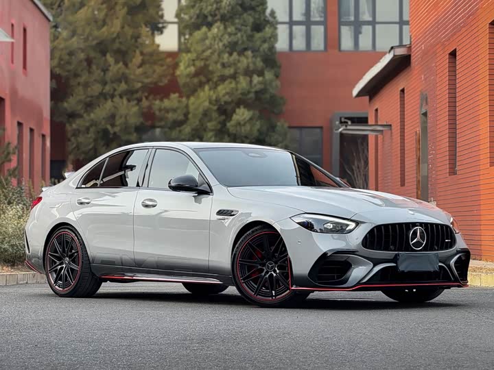 Zdjęcie 3 - Mercedes-Benz C-Class AMG Hybrid